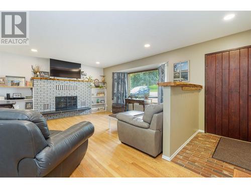 2539 Forest Drive, Blind Bay, BC - Indoor Photo Showing Living Room With Fireplace