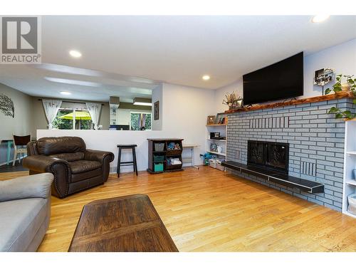 2539 Forest Drive, Blind Bay, BC - Indoor Photo Showing Living Room With Fireplace