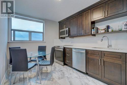 1910 - 100 Wingarden Court, Toronto (Malvern), ON - Indoor Photo Showing Kitchen