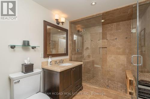 80 Cox Drive, Oakville (Eastlake), ON - Indoor Photo Showing Bathroom