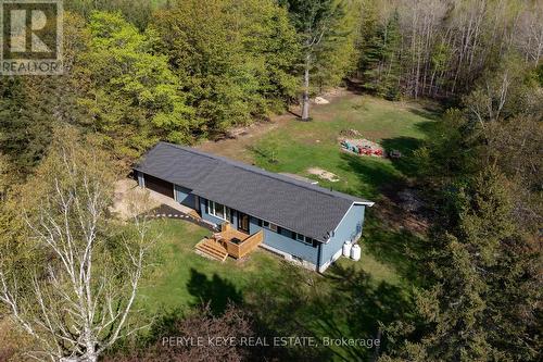 1322 Britannia Road, Huntsville, ON - Outdoor