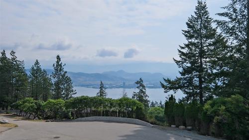 1556 Blackwood Drive, Kelowna, BC - Outdoor With View