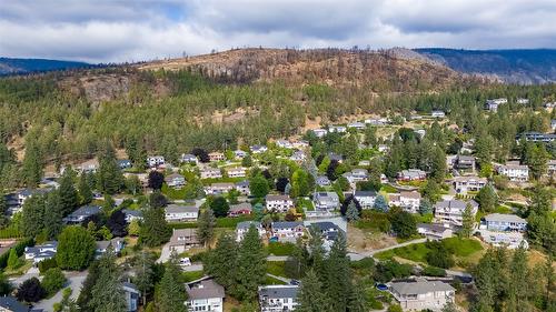 1556 Blackwood Drive, Kelowna, BC - Outdoor With View