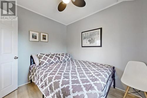 90 Plum Point Lane, Kawartha Lakes, ON - Indoor Photo Showing Bedroom