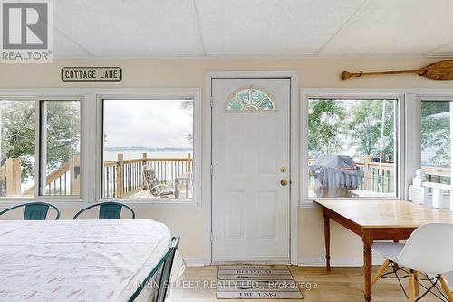 90 Plum Point Lane, Kawartha Lakes, ON - Indoor Photo Showing Dining Room