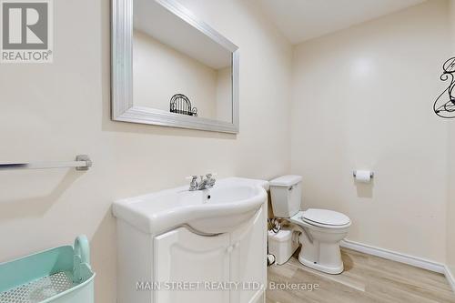 90 Plum Point Lane, Kawartha Lakes, ON - Indoor Photo Showing Bathroom