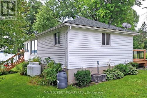 90 Plum Point Lane, Kawartha Lakes, ON - Outdoor With Exterior