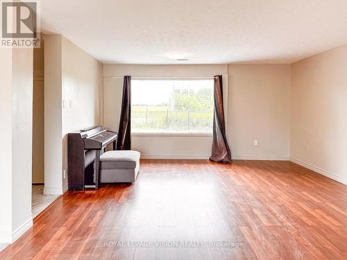 4049 Hwy 6, Hamilton, ON - Indoor Photo Showing Other Room