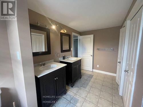 198 St.Davids Road, St. Catharines, ON - Indoor Photo Showing Bathroom