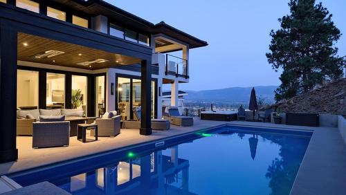 740 Pinehaven Court, Kelowna, BC - Outdoor With In Ground Pool