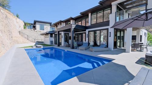 740 Pinehaven Court, Kelowna, BC - Outdoor With In Ground Pool