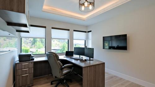 740 Pinehaven Court, Kelowna, BC - Indoor Photo Showing Office