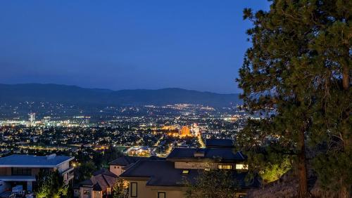 740 Pinehaven Court, Kelowna, BC - Outdoor