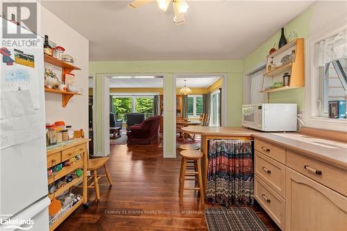 1753 Northshore Road, Algonquin Highlands, ON - Indoor Photo Showing Kitchen