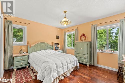 1753 Northshore Road, Algonquin Highlands, ON - Indoor Photo Showing Bedroom