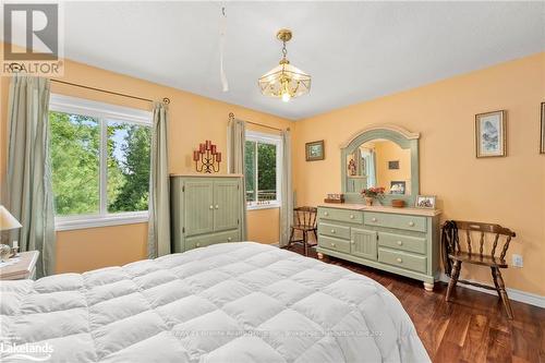 1753 Northshore Road, Algonquin Highlands, ON - Indoor Photo Showing Bedroom