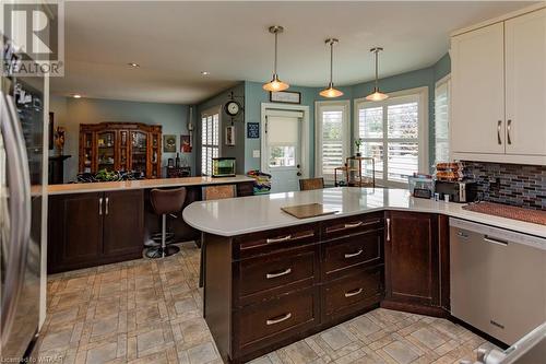 21 Heron Avenue, Woodstock, ON - Indoor Photo Showing Kitchen