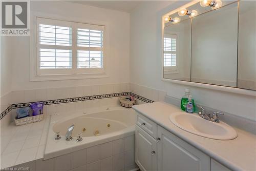 21 Heron Avenue, Woodstock, ON - Indoor Photo Showing Bathroom