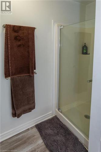 21 Heron Avenue, Woodstock, ON - Indoor Photo Showing Bathroom