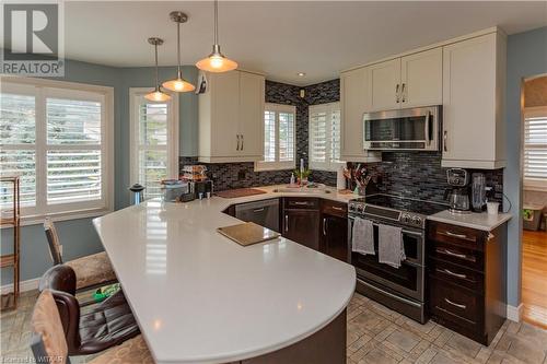 21 Heron Avenue, Woodstock, ON - Indoor Photo Showing Kitchen