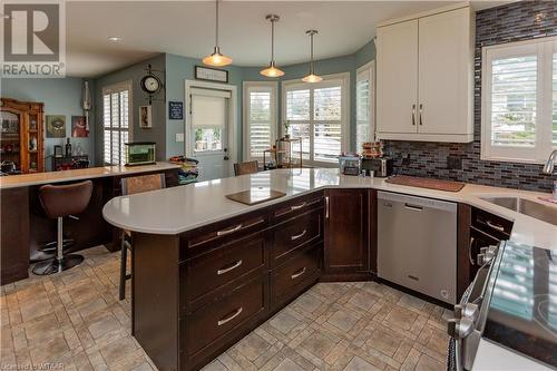 21 Heron Avenue, Woodstock, ON - Indoor Photo Showing Kitchen