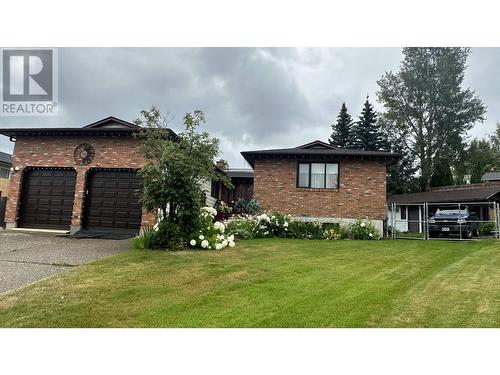 2881 Calhoun Place, Prince George, BC - Outdoor