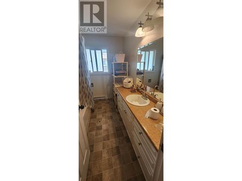 4740 Soucie Avenue, Terrace, BC - Indoor Photo Showing Bathroom