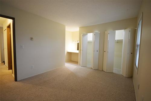 921-3140 Wilson Street, Penticton, BC - Indoor Photo Showing Other Room