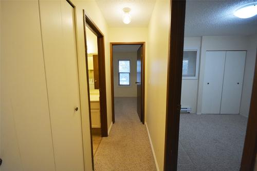 921-3140 Wilson Street, Penticton, BC - Indoor Photo Showing Other Room