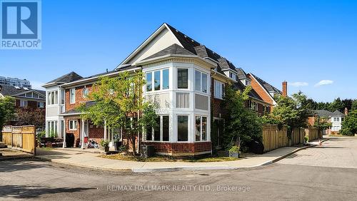 116 - 18 Clark Avenue W, Vaughan, ON - Outdoor