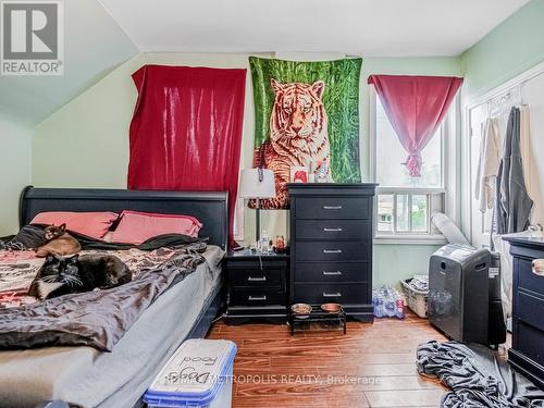 67 Town Line, Orangeville, ON - Indoor Photo Showing Bedroom