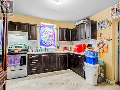 67 Town Line, Orangeville, ON - Indoor Photo Showing Kitchen