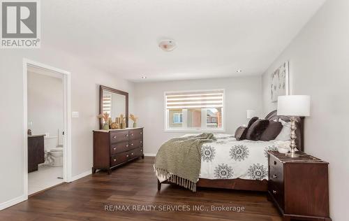 486 Queen Mary Drive, Brampton (Northwest Brampton), ON - Indoor Photo Showing Bedroom