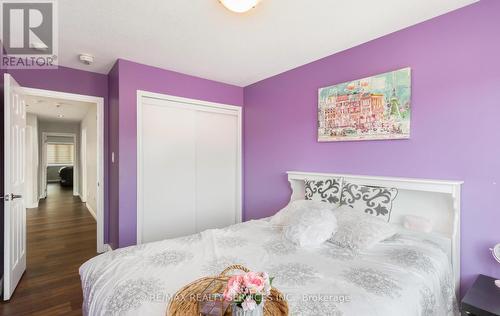 486 Queen Mary Drive, Brampton (Northwest Brampton), ON - Indoor Photo Showing Bedroom