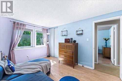 16 Joanne Court, Brampton, ON - Indoor Photo Showing Bedroom