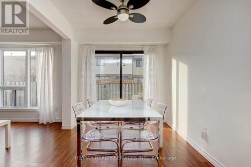 132 - 132 Baronwood Court, Brampton (Brampton North), ON - Indoor Photo Showing Dining Room