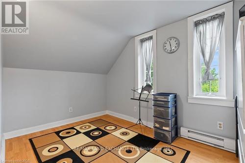 439 Green Street, Saugeen Shores, ON - Indoor Photo Showing Other Room