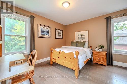 42 Liverpool Street, Guelph (Exhibition Park), ON - Indoor Photo Showing Bedroom