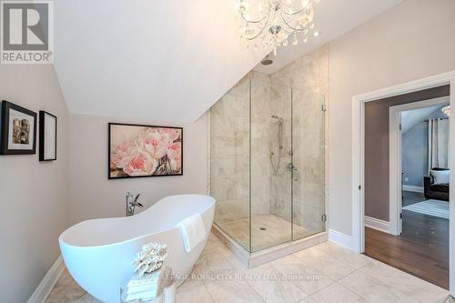 42 Liverpool Street, Guelph, ON - Indoor Photo Showing Bathroom