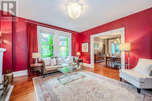 42 Liverpool Street, Guelph (Exhibition Park), ON - Indoor Photo Showing Living Room