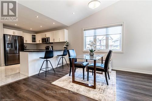 10 Hawthorn Avenue, Thorold, ON - Indoor Photo Showing Dining Room