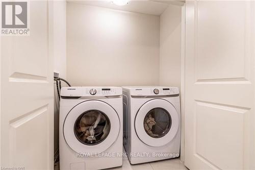 10 Hawthorn Avenue, Thorold, ON - Indoor Photo Showing Laundry Room