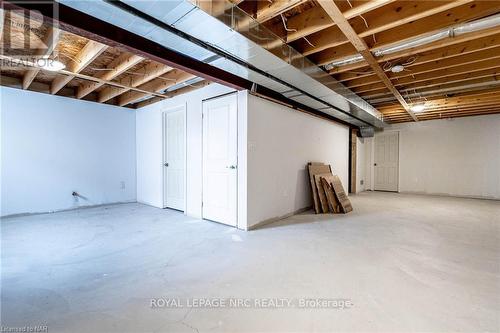 10 Hawthorn Avenue, Thorold, ON - Indoor Photo Showing Basement