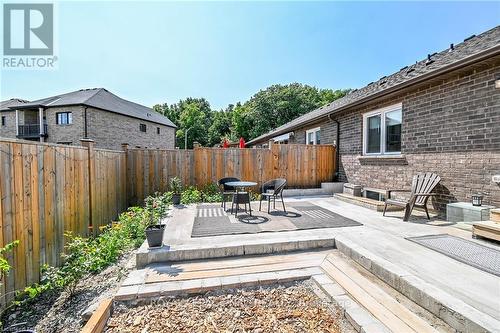 10 Hawthorn Avenue, Thorold, ON - Outdoor With Deck Patio Veranda