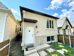 630 Boyd Avenue  Winnipeg, MB R2W 1R3