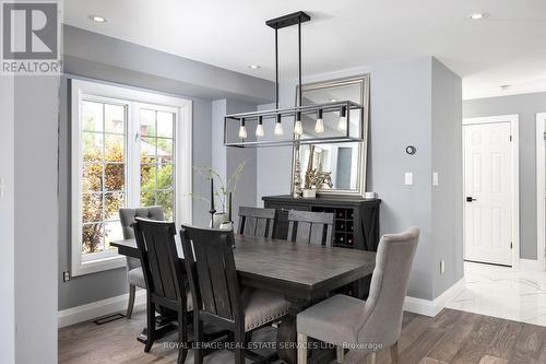 2042 Springdale Road, Oakville, ON - Indoor Photo Showing Dining Room