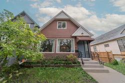 796 Simcoe Street  Winnipeg, MB R3E 2C4