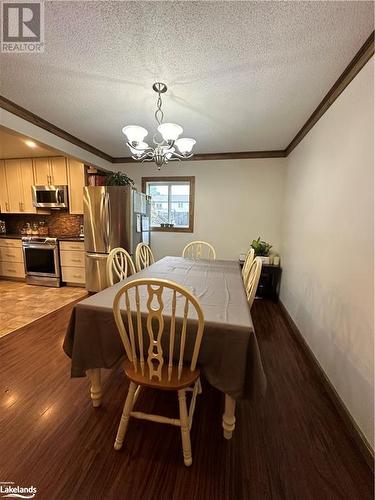 296 High St, Mactier, ON - Indoor Photo Showing Dining Room