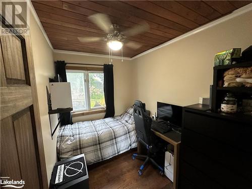 296 High St, Mactier, ON - Indoor Photo Showing Bedroom