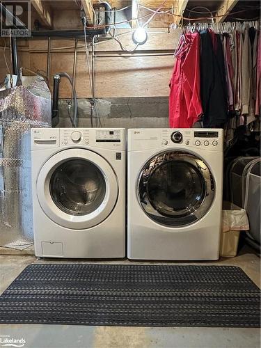 296 High St, Mactier, ON - Indoor Photo Showing Laundry Room